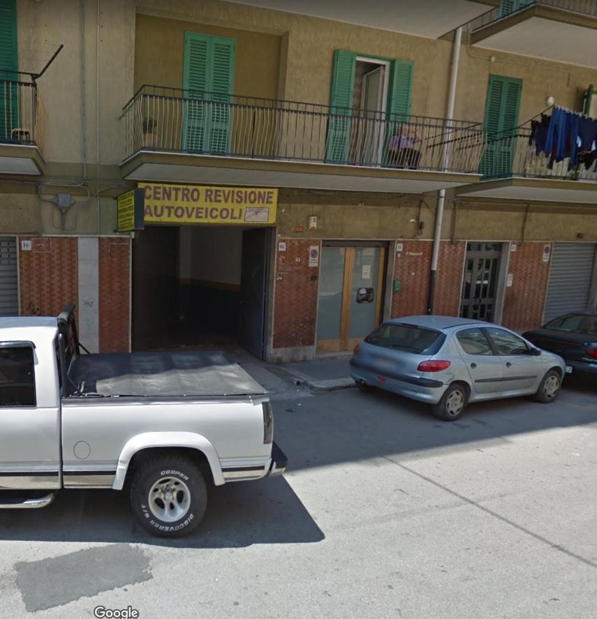 Casa Vacanze La Scalinata Bisceglie Bagian luar foto